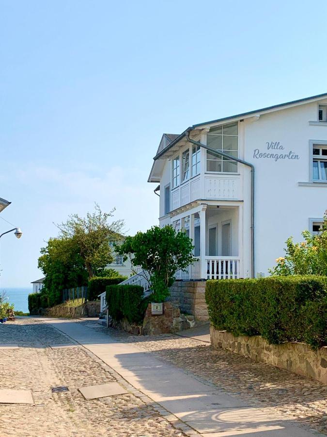 Villa-Rosengarten-Ferienwohnung-Baumhaus-Mit-Seeblick 萨斯尼茨 外观 照片